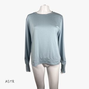 NWT ASTR The Label Women's Long Sleeve Lounge Shirt in Blue Size M Glam